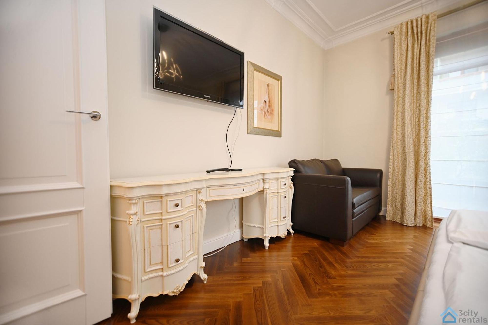 Apartment Large And Luxury 3city In With Two Balconies By Renters Gdansk